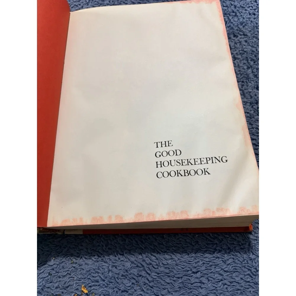 VINTAGE THE GOOD HOUSEKEEPING COOKBOOK EDITED BY ZOE‎ COULSON 1970's